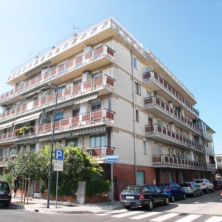 Appartamento Dionea Grado Exteriör bild